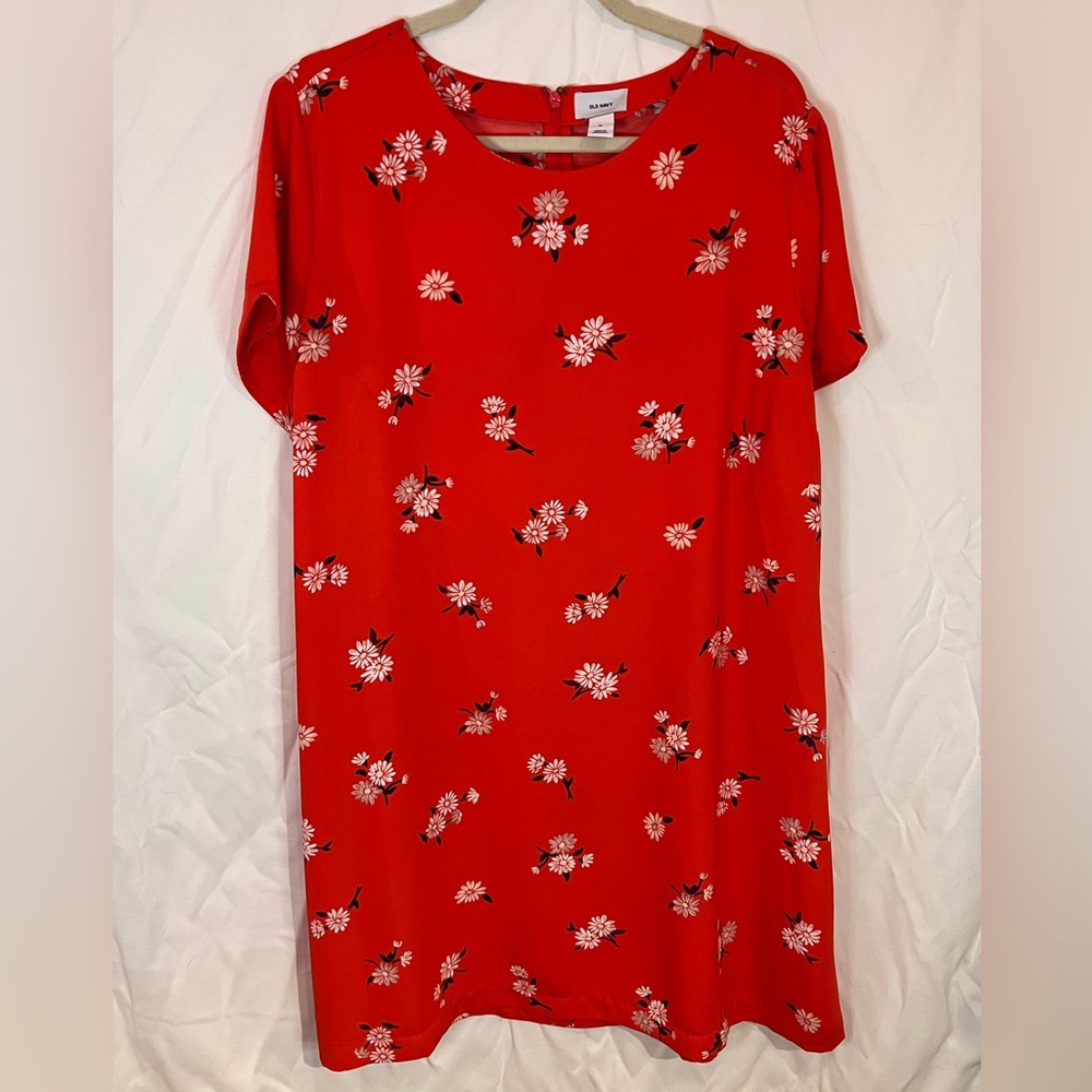 NWT! Old Navy Crewneck Short Sleeve Floral Sheath Dress Coral Red, Size XL